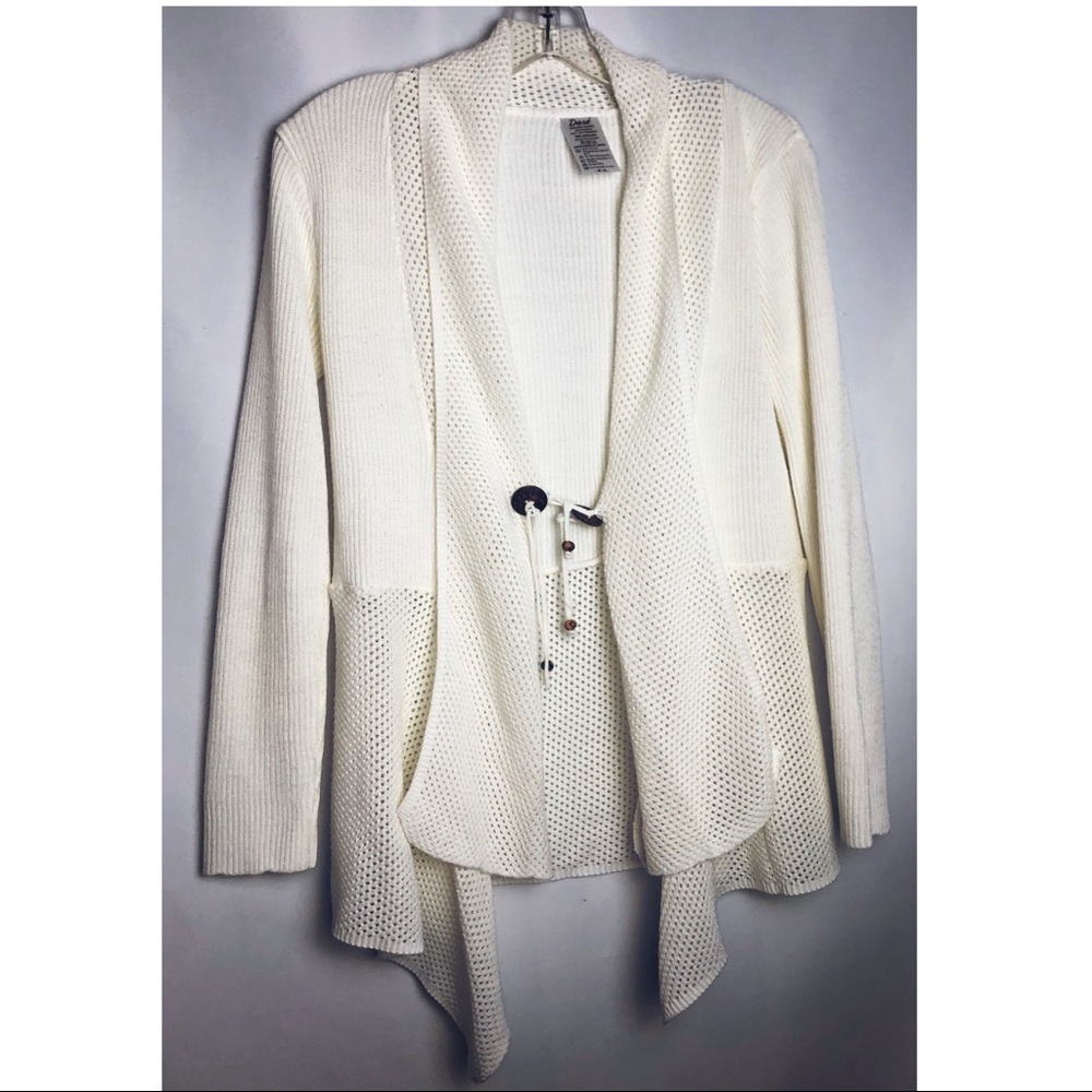 Doré Women's open front Cardigan Creamy color Sz M